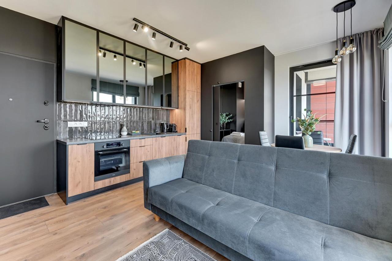 Doki Living & Foodhall By Downtown Apartments Gdansk Exterior foto