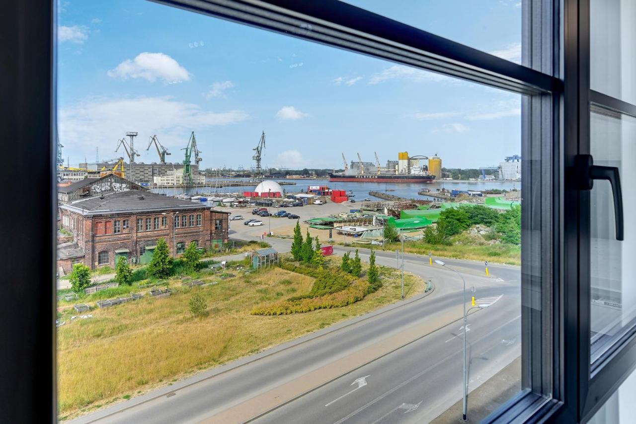 Doki Living & Foodhall By Downtown Apartments Gdansk Exterior foto