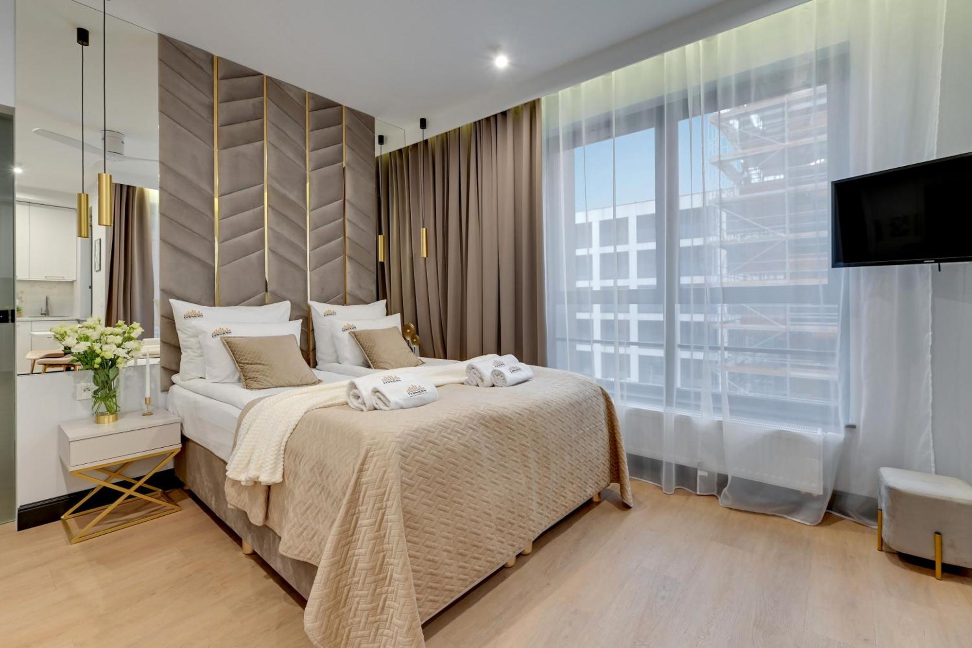 Doki Living & Foodhall By Downtown Apartments Gdansk Exterior foto